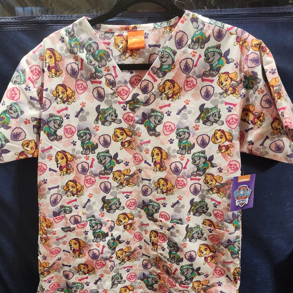 NWT Nickelodeon Paw Patrol Scrubs